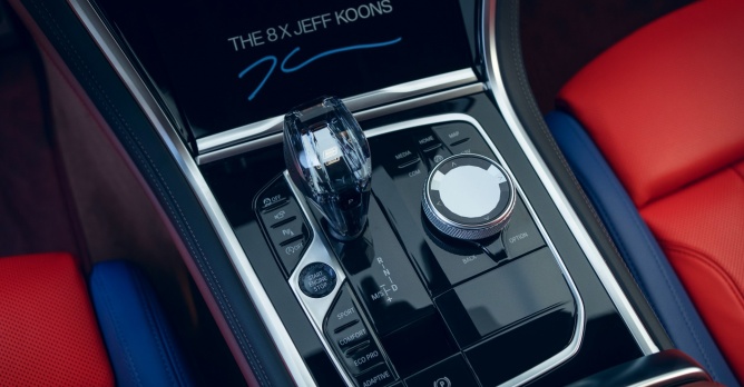 design, marketing, quatre portes coupé, le design de jeff koons est une option à 200.000 € sur la bmw 8 gran coupé