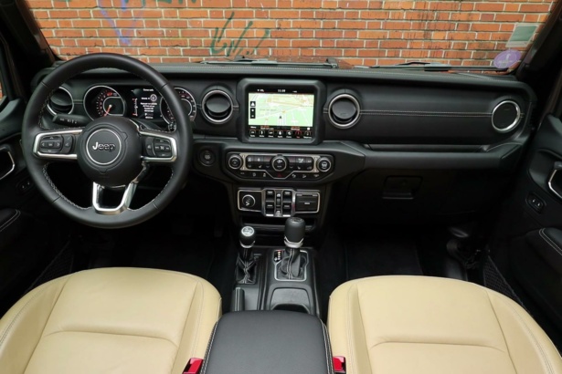 android, jeep wrangler 2.0t 272 unlimited overland – 2019