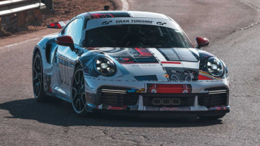 La Porsche 911 Turbo S établit un nouveau record à Pikes Peak