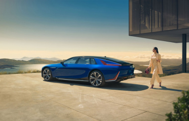 Cadillac : cette voiture de luxe électrique pourrait arriver en Europe, avec un tarif hallucinant