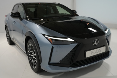 Nouveau Lexus RX (2022). Hybride rechargeable et performance