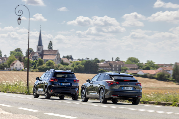 Essai comparatif Citroën C5 X vs C5 Aircross : plutôt berline ou SUV ?