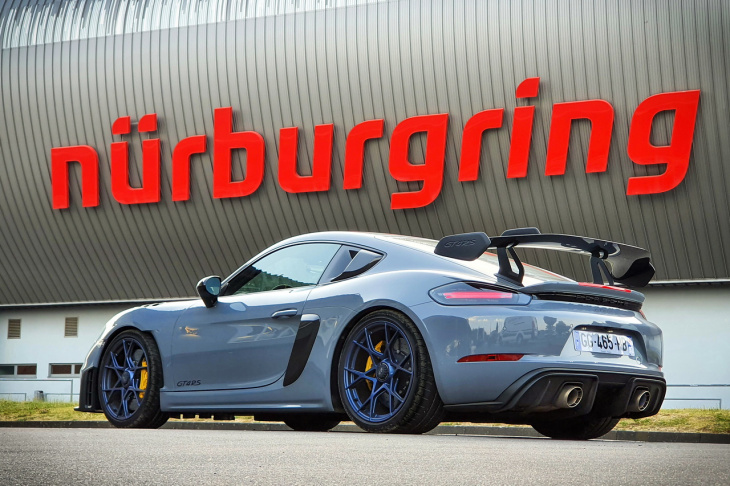 Essai extrême : le Nürburgring en Porsche 718 Cayman GT4 RS !