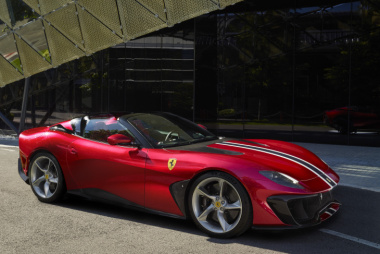 Voici la Ferrari SP51, un roadster V12 unique sur base de 812 GTS