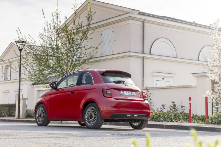 Essai Fiat 500 électrique petite batterie : l'urbaine parfaite