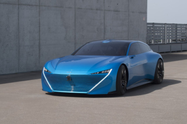Peugeot 408 (2022). Comment est née la couleur bleu Obsession ?
