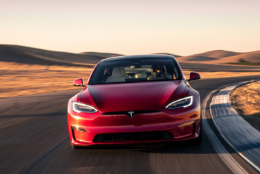 Les Tesla Model S et Model X Plaid disponibles en France