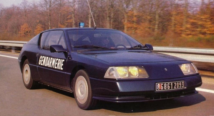 photomontage,  alpine-renault, la gendarmerie est intéressée par la nouvelle alpine a110