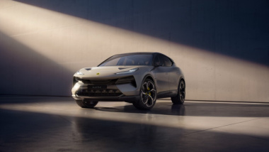 On connaît les tarifs du Lotus Eletre 2023, le SUV 100 % électrique taillé pour affronter le Tesla Model X Plaid