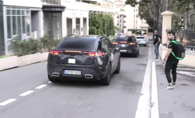 Porsche Macan électrique : deux prototypes repérés dans les rues de Monaco