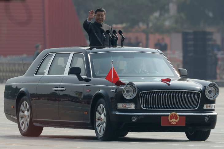 design by bellu : hongqi, parader avec style