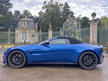 ESSAI – Rouler en Aston Martin Vantage Roadster pendant la pénurie de carburants, une bonne idée ?