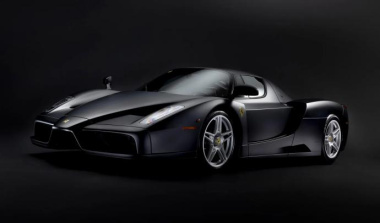 L'unique Ferrari Enzo noire mate de la famille royale de Brunei arrive aux enchères