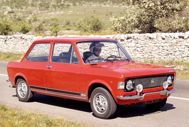 Fiat 128 (1969 – 1980), la mère de toutes les tractions modernes, dès 6 500 €
