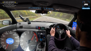 VIDEO - Une Nissan Skyline GT-R R32 hurle à plus de 300 km/h sur autoroute