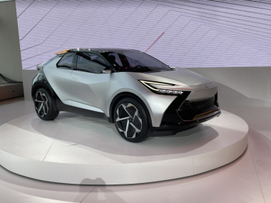 Présentation - Toyota CH-R Prologue (2023) : encore plus branché