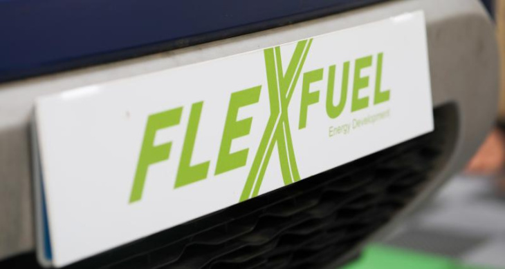 les boîtiers de conversion e85 de flexfuel sont maintenant proposés chez first stop et côté route