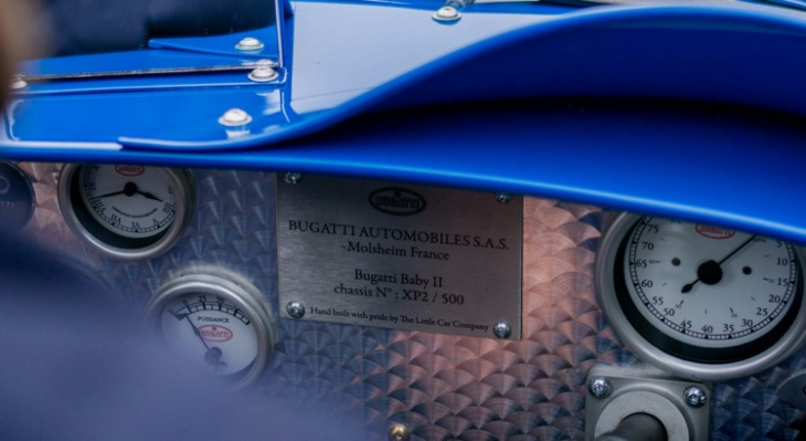 bugatti baby ii carbon edition : le cadeau de noël des propriétaires de w16 mistral
