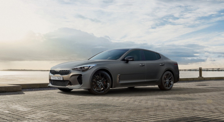 kia stinger : une série limitée tribute pour la fin de carrière