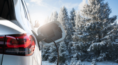Comment optimiser la batterie de sa voiture électrique en hiver ?