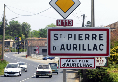 Cadillac-en-Gironde, Le Bono, Montreuil-sur-Mer.... Pourquoi certaines communes ont changé de nom au 1er janvier