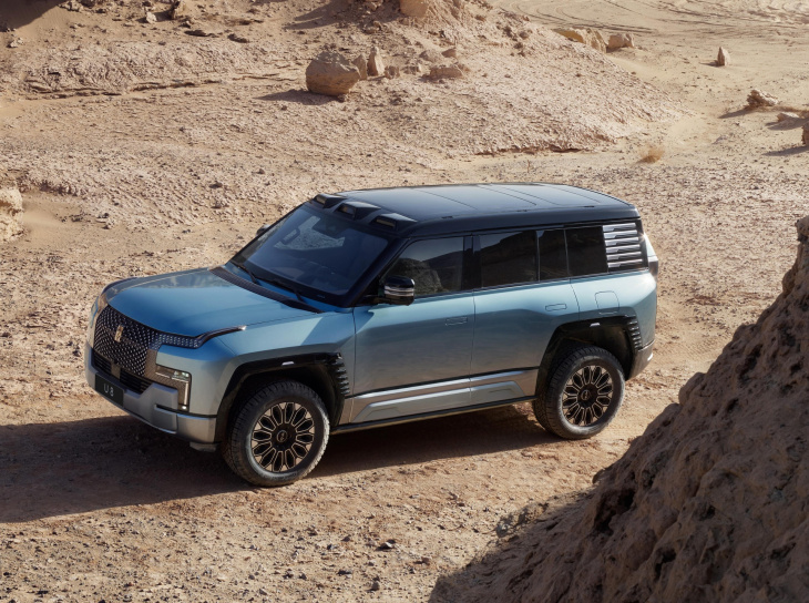 yangwang u8 : byd se lance à l’assaut de rivian et du hummer électrique