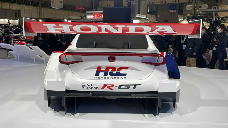 Honda Civic Type R-GT : prête à entrer en piste en 2024