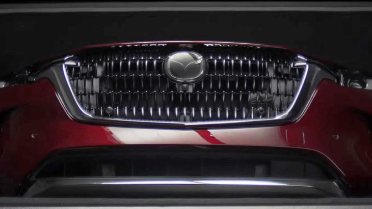 Mazda CX-90 Front View Teaser