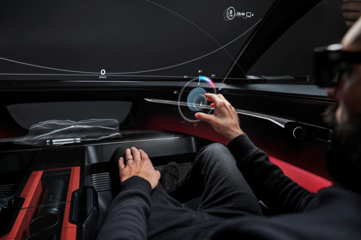 plateforme modulaire auto / voiture,  voiture autonome,  recharge,  autonomie,  batteries,  audi, audi activesphere (2023). à bord du concept de crossover pick-up sans écrans