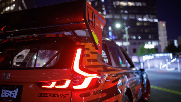 Honda CR-V Hybrid Racer : un SUV équipé d'un moteur d'IndyCar