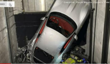 VIDEO - Une Ferrari Roma détruite après une énorme chute
