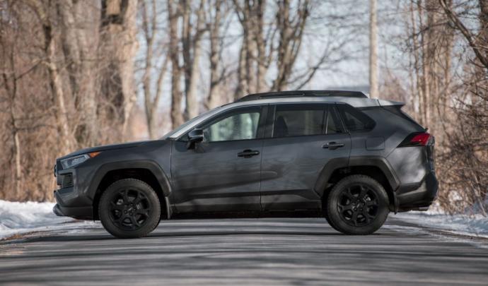 le toyota rav4 muscle son jeu dans une nouvelle finition gr sport