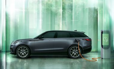 Range Rover Velar 2023 : rafraîchissement intérieur et capacité de batterie augmentée