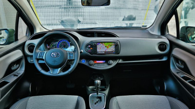 Toyota Yaris 3 hybride d'occasion : à moins de 10 000 €, la seule citadine qu’il vous faut !