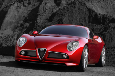 Supercar Alfa Romeo : déjà toutes vendues avant d’être validée officiellement !