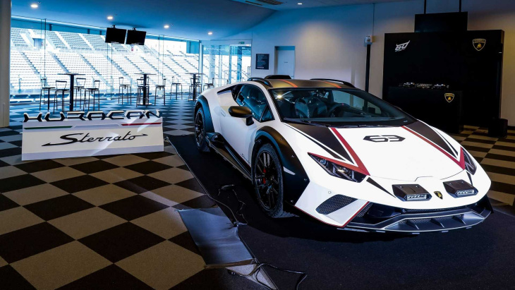 Lamborghini établit un record du monde avec 251 voitures à Suzuka