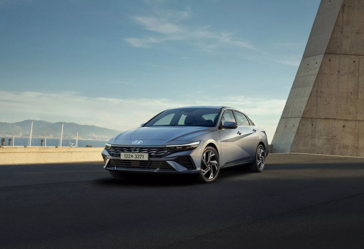 elantra, hyundai, la nouvelle hyundai elantra restylée aurait-elle sa place en europe ?