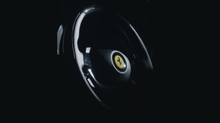 VIDEO - Un nouveau modèle Ferrari sera présenté le 16 mars