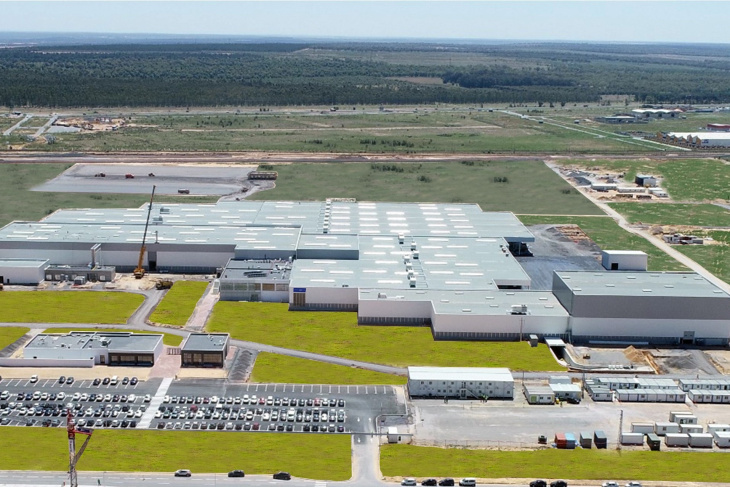 usine, toyota, peugeot, citroen, fiat, opel, vauxhall, stellantis ouvrira une usine en afrique du sud en 2025