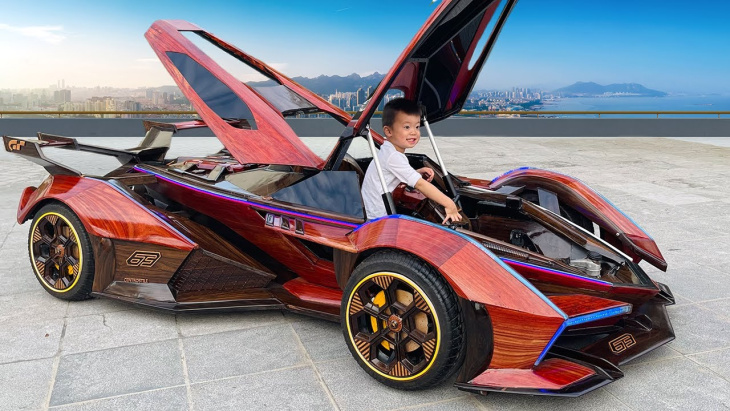 VIDEO - Un père crée une magnifique réplique en bois de la Lamborghini Vision GT à son fils