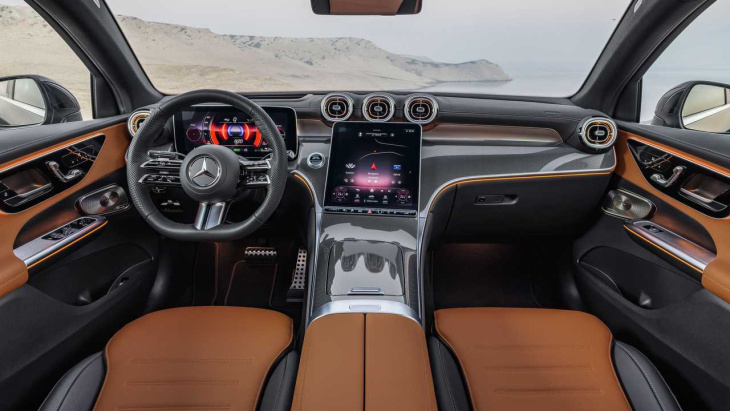 2024 Mercedes-Benz GLC Coupe Interior
