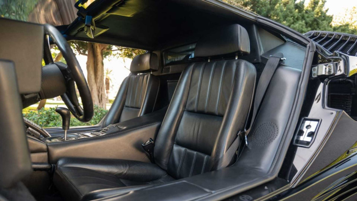 La Lamborghini Countach de Rod Stewart vendue 550 000 $