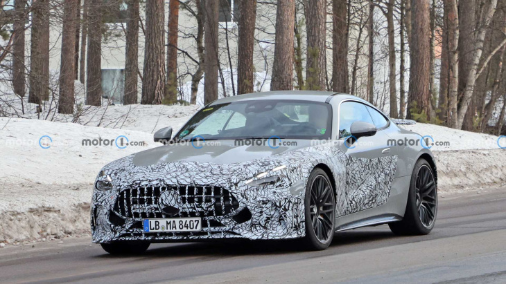 Mercedes-AMG GT 2024 aperçue pourrait être une version 