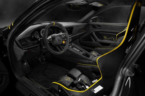 porsche 911 turbo s | les photos du modèle gtstreet r flyweight préparé par techart