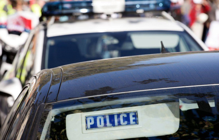 vaucluse : un automobiliste victime d'un car-jacking dans une station-service