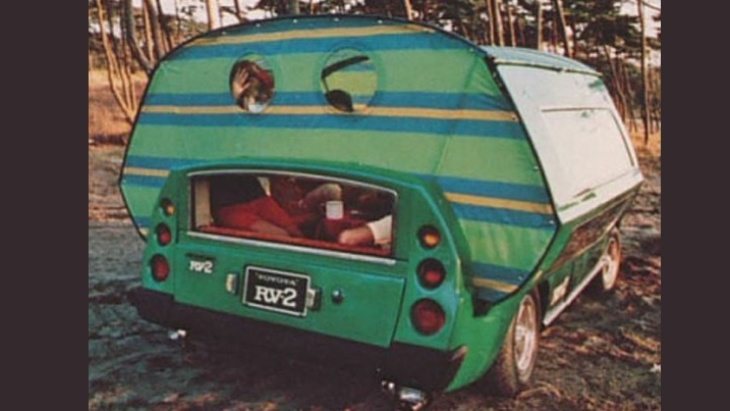 toyota rv-2, le camping-car révolutionnaire des années 1970, était un break.