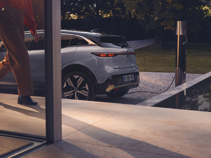 Avec Renault, rechargez votre voiture électrique chez votre voisin