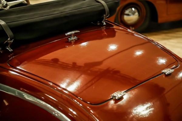 bugatti type 43 | nos photos du roadster vendu aux enchères par rm sotheby’s à paris