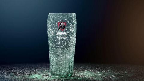 oserez-vous boire dans ce verre qui sensibilise à la sécurité routière ?