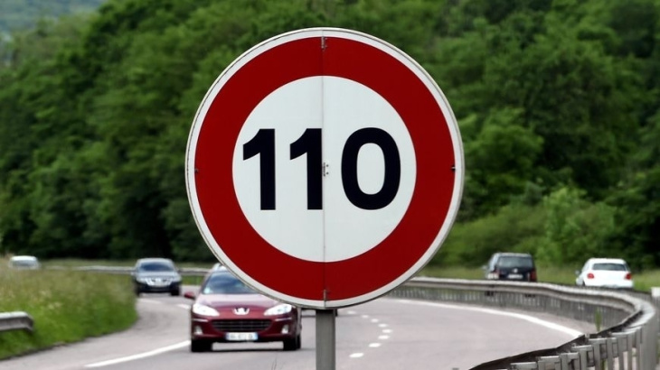 autoroutes, limitation de vitesse, les salariés incités à rouler à 110 km/h